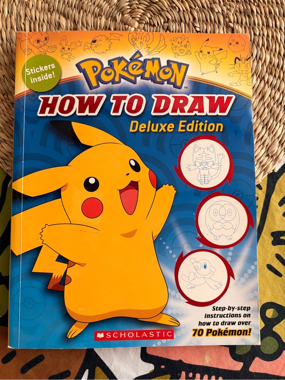 Scholastic Pokémon How to Draw Deluxe Edition — Yellow and Blue Cover